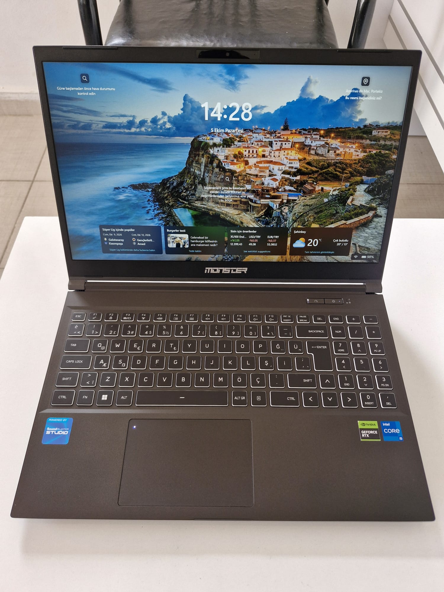 Monster Abra A5 V20.2 i5-13500H 32GB 1TB SSD RTX 4050 6GB Oyuncu Laptop